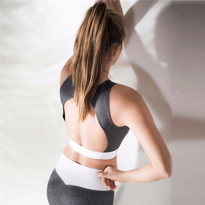 * Fearless Form — Backless Performance Yoga Set