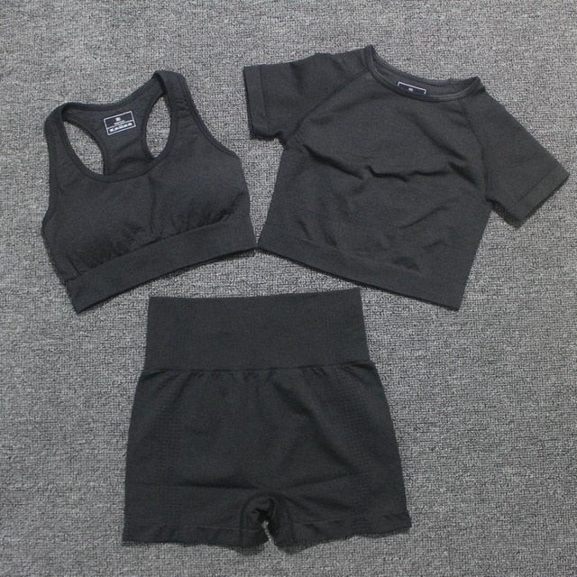 * Vital Force — Seamless Performance Yoga Set